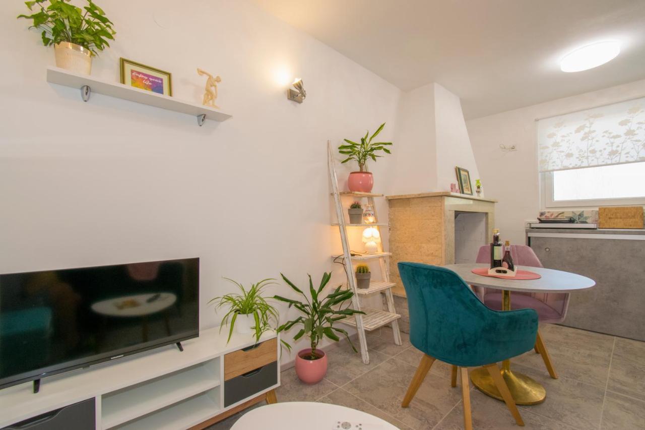Apartman Enjoy Rovinj Exterior foto