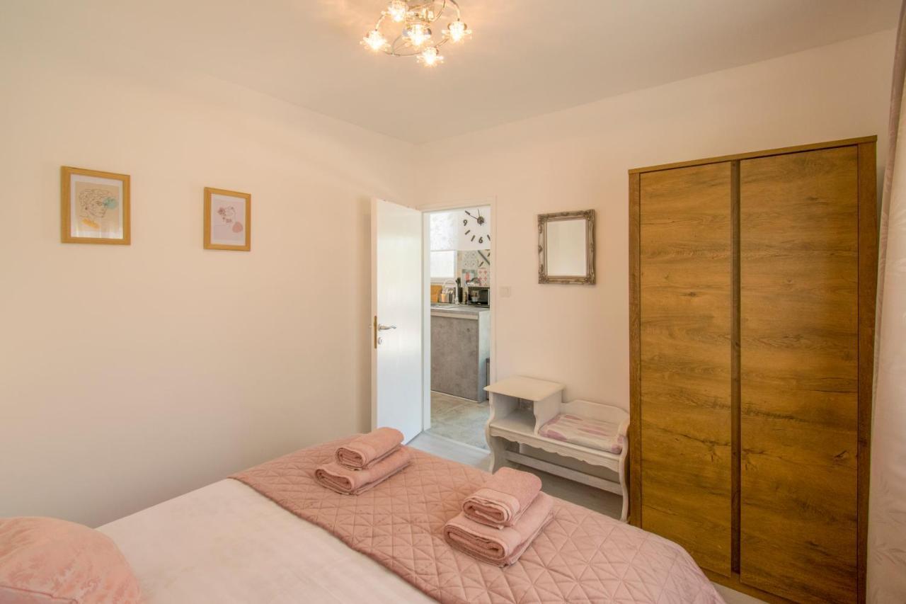 Apartman Enjoy Rovinj Exterior foto